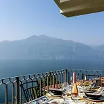 View Mercurio With Shared Pool Brenzone sul Garda