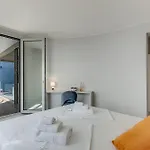 View Mercurio With Shared Pool