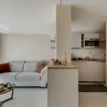 View Mercurio With Shared Pool Apartamento *