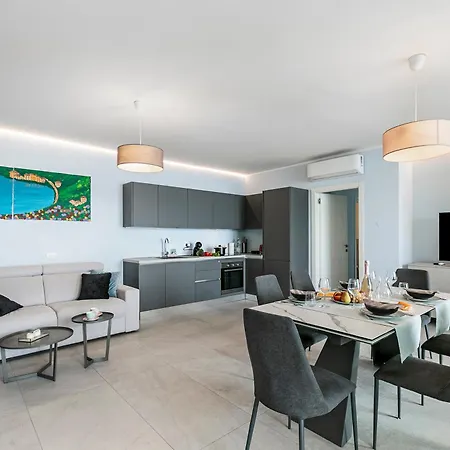 View Mercurio With Shared Pool Apartament Brenzone sul Garda