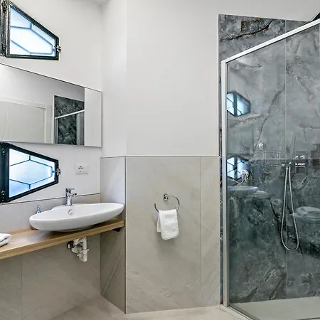 View Mercurio With Shared Pool Apartament *