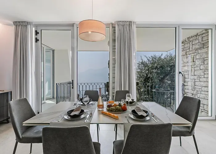 View Mercurio With Shared Pool Appartement