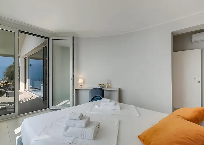 View Mercurio With Shared Pool