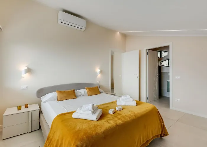 View Mercurio With Shared Pool Appartement