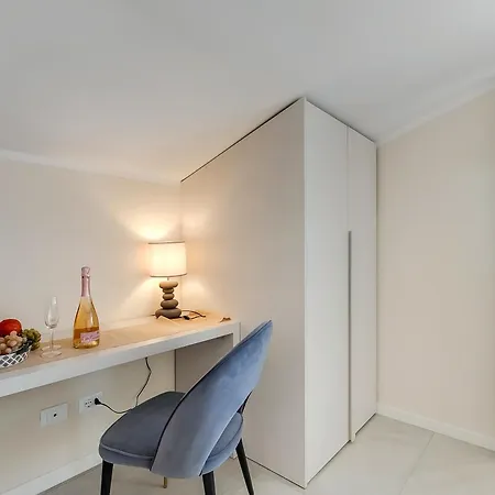 Apartment View Mercurio With Shared Pool