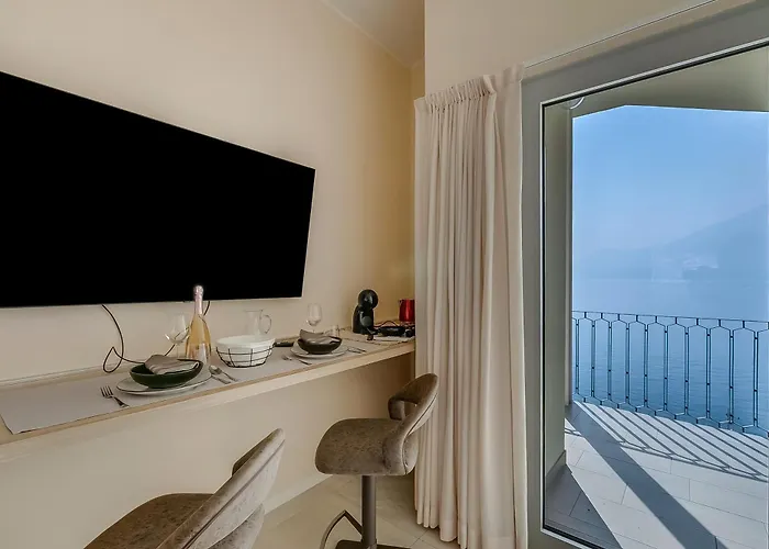 아파트 View Mercurio With Shared Pool 브렌조네 술 가르다