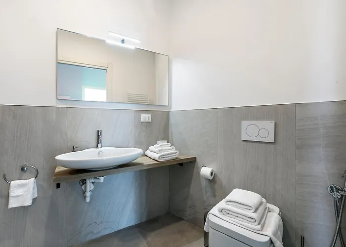 View Mercurio With Shared Pool * برنزوني سول جاردا