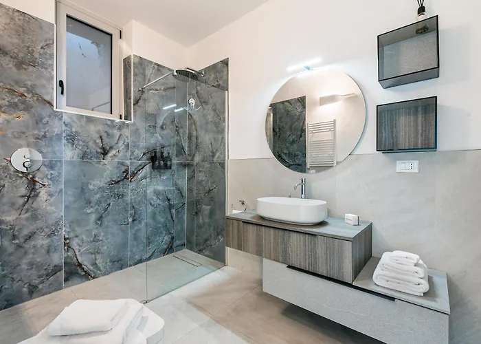 View Mercurio With Shared Pool * برنزوني سول جاردا