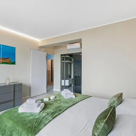 View Mercurio With Shared Pool Appartement *