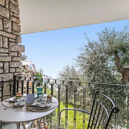 View Mercurio With Shared Pool * Brenzone sul Garda